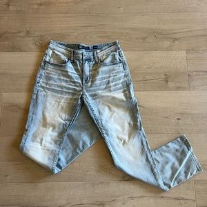 BKE Blue Straight Jeans with Distressed Details